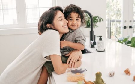 Essential Parenting Tips for the First 2 Years: Finding the Best Pediatrician in Greater Noida