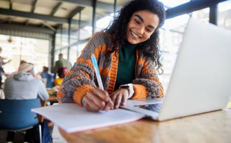 Write My Essay: How to Get Professional Help Without Sacrificing Academic Integrity