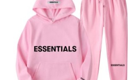 Your Go-To Essential Hoodie for All Seasons and Casual Outfits