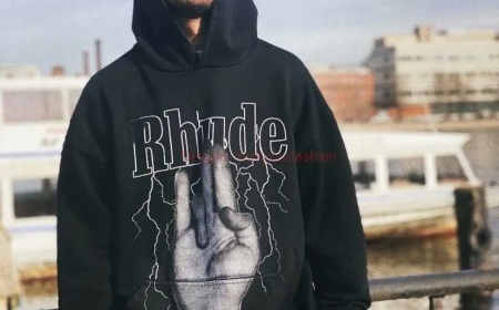 Rhude Clothing: The Rise of Luxe Streetwear with the Iconic Rhude Hoodie